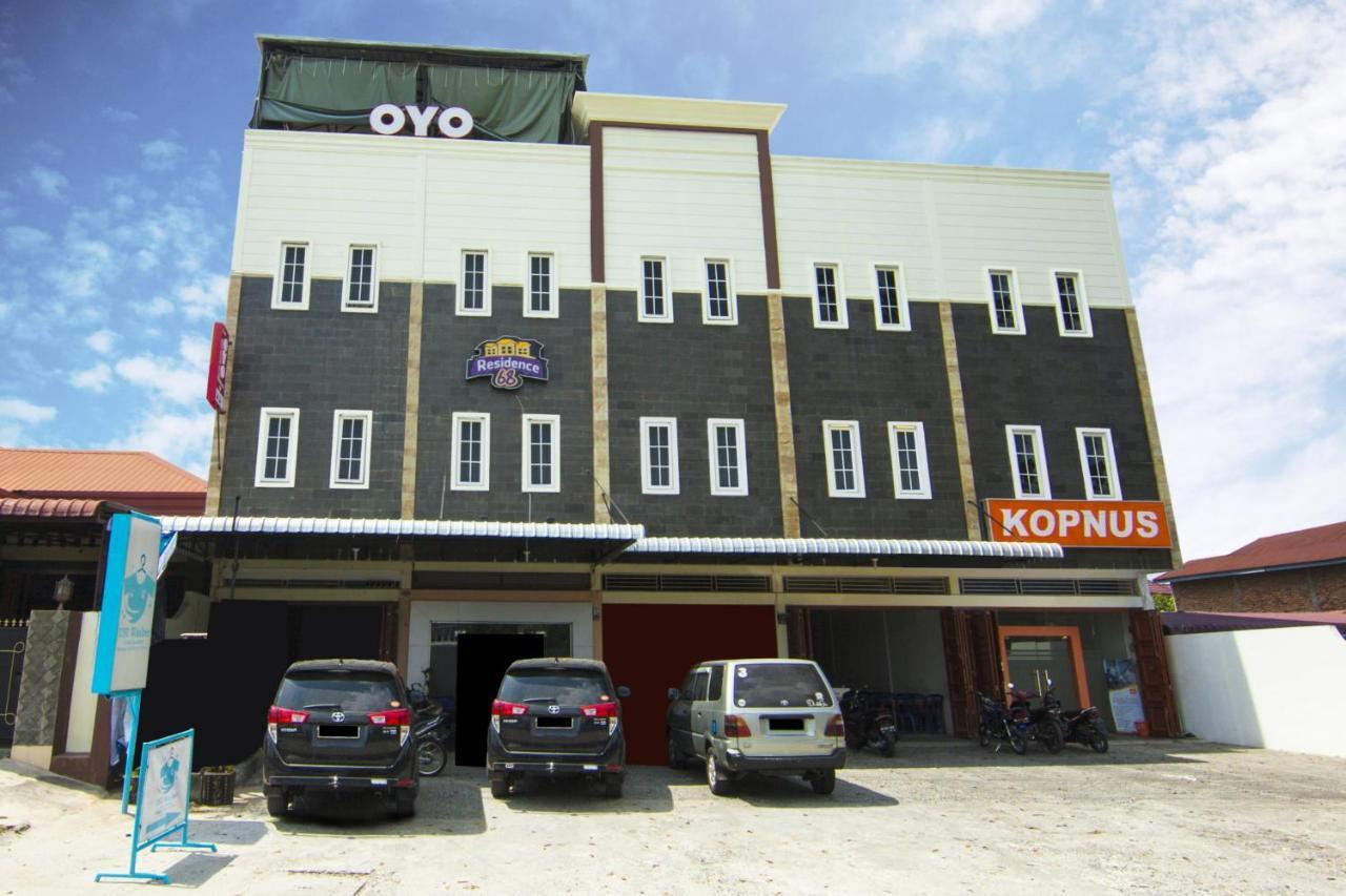 Oyo 2310 Residence 68 Pematangsiantar Esterno foto