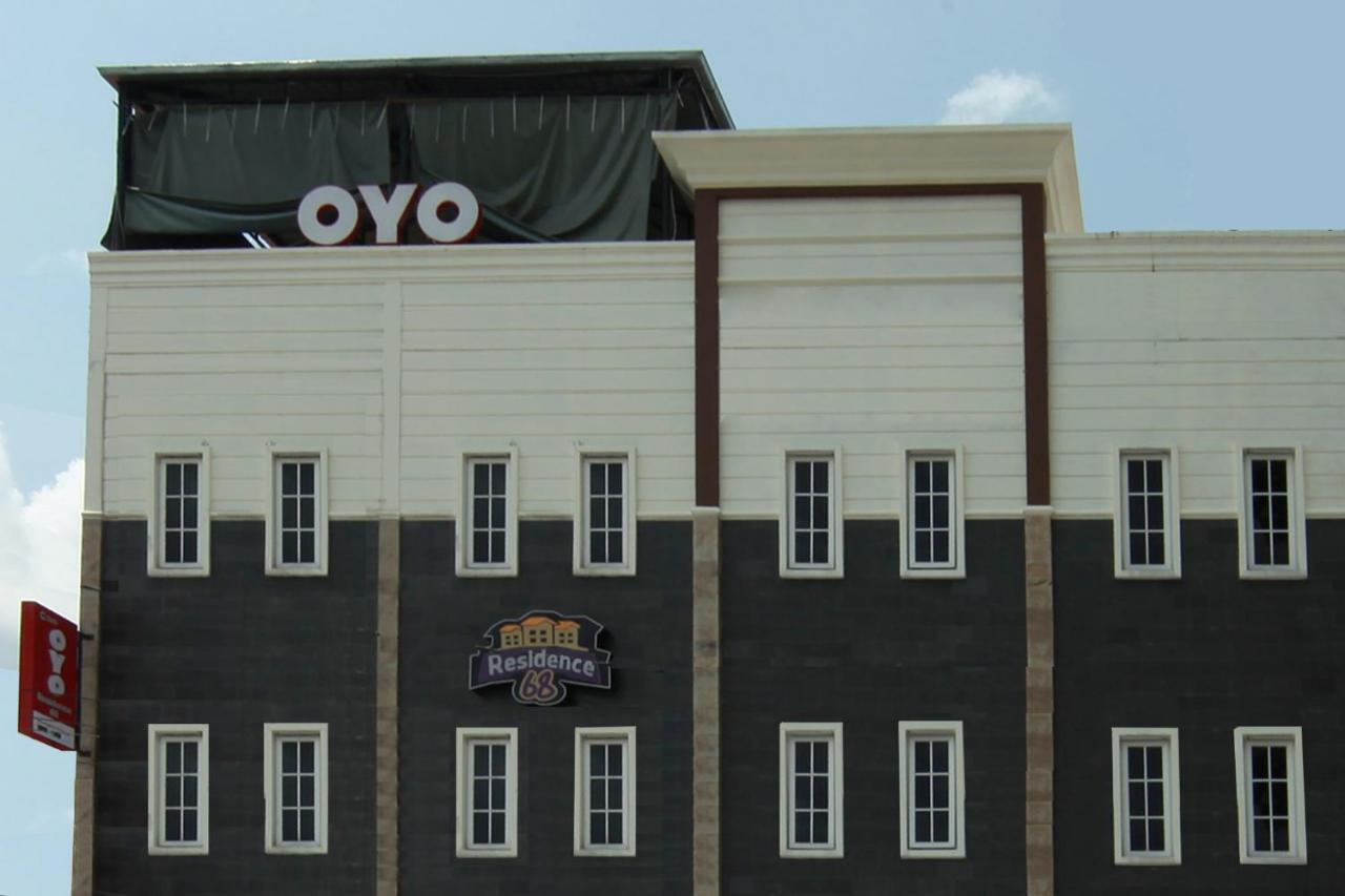 Oyo 2310 Residence 68 Pematangsiantar Esterno foto
